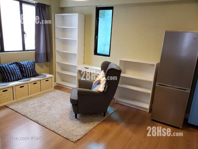 坚弥地街 租盘 288 平方尺 ( 26.8 平方米 ) 坚弥地街 租盘 288 平方尺 ( 26.8 平方米 )