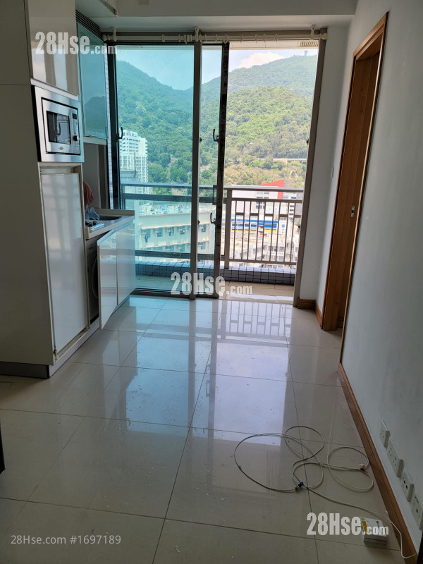 One Madison Rental 1 Bedroom 249 ft² ( 23.1 m² )