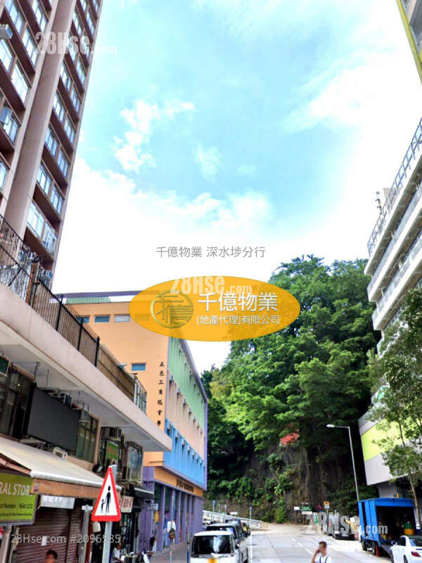 Cheung Fai Building Sell 236 ft² ( 21.9 m² )