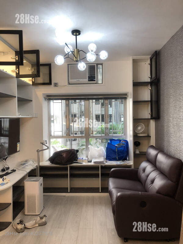 Maxluck Court Rental 2 Bedrooms , 1 Bathroom 395 ft² ( 36.7 m² )