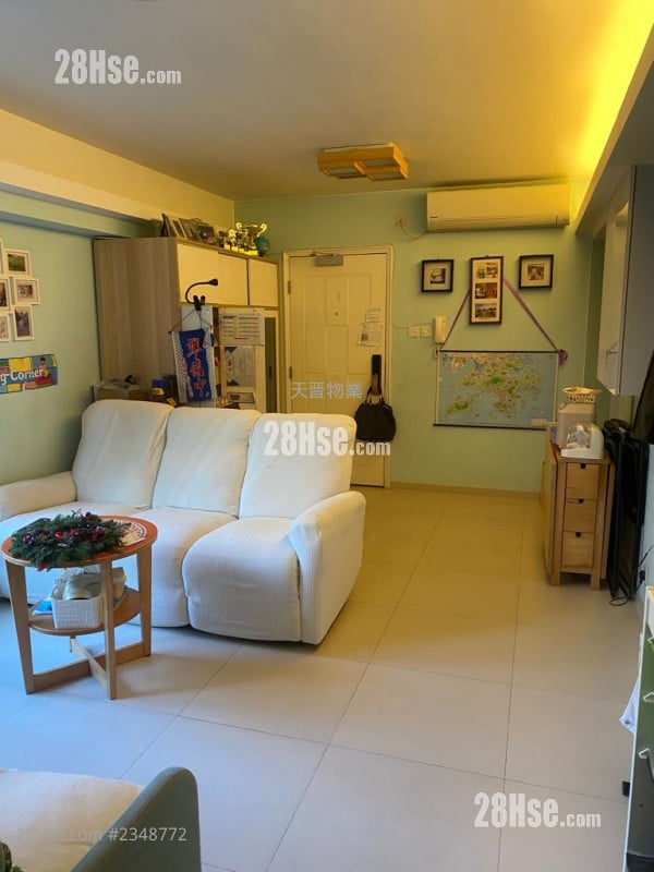 Cannon Garden Sell 2 Bedrooms , 1 Bathroom 593 ft² ( 55.1 m² )