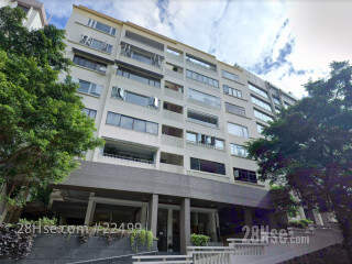 Yuenita Villa Building
