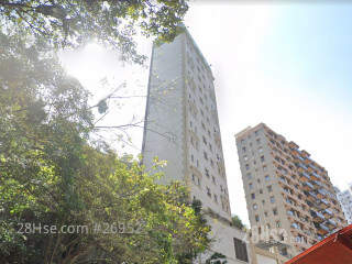 62 KENNEDY ROAD Building