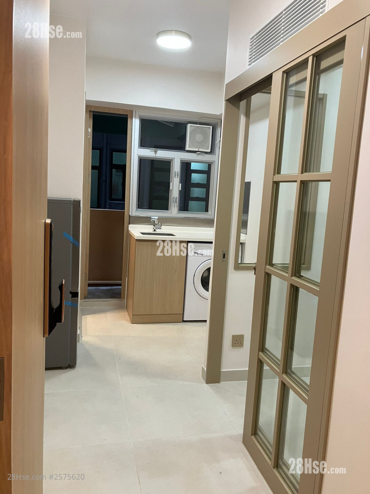 Burlington House Rental Studio 145 ft² ( 13.5 m² )