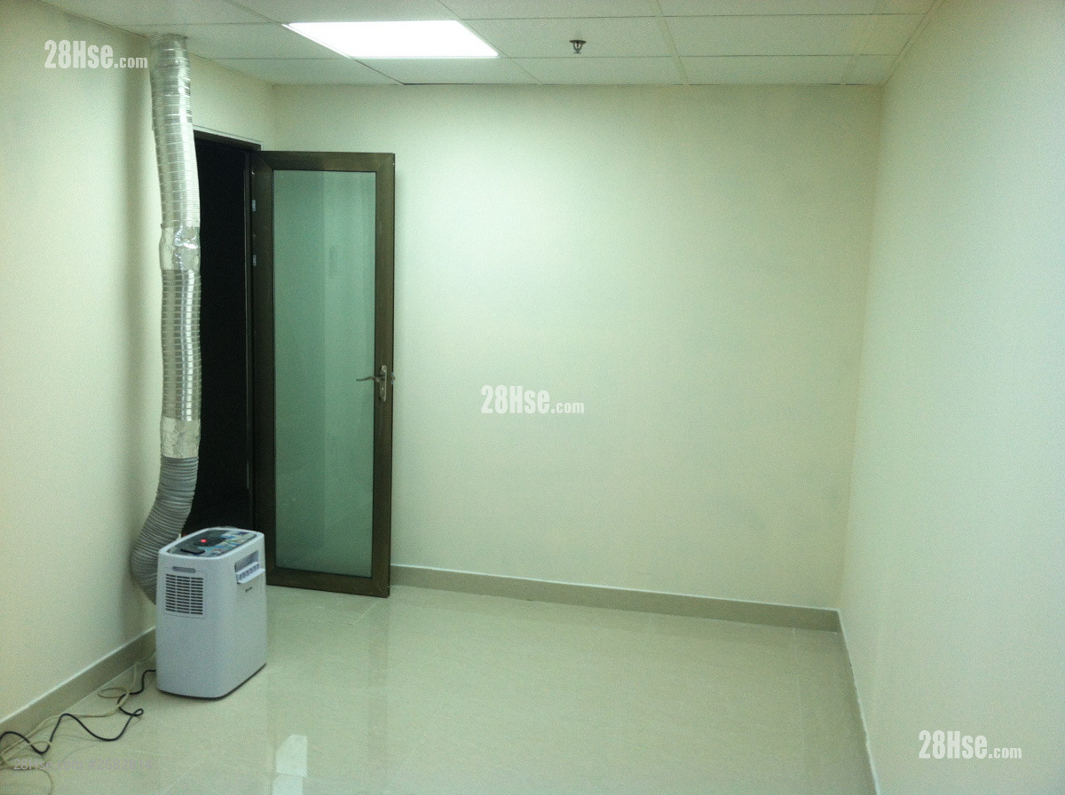Wah Lik Industrial Centre Rental 90 ft² ( 8.4 m² )