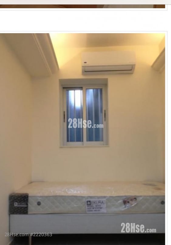 Kam Sing Building Rental Studio , 1 Bathroom 150 ft² ( 13.9 m² )