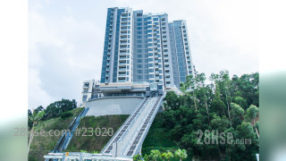 意堤 大厦: Poggibonsi 意堤, 位于愉景湾堤畔径3号, 由香港兴业发展, 共设三座大厦, 提供196个单位。