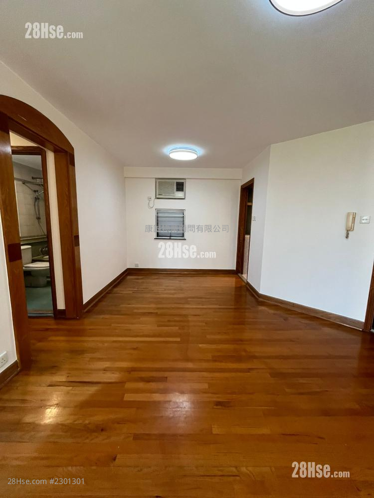 Laguna City Rental 2 Bedrooms , 1 Bathroom 516 ft² ( 47.9 m² )