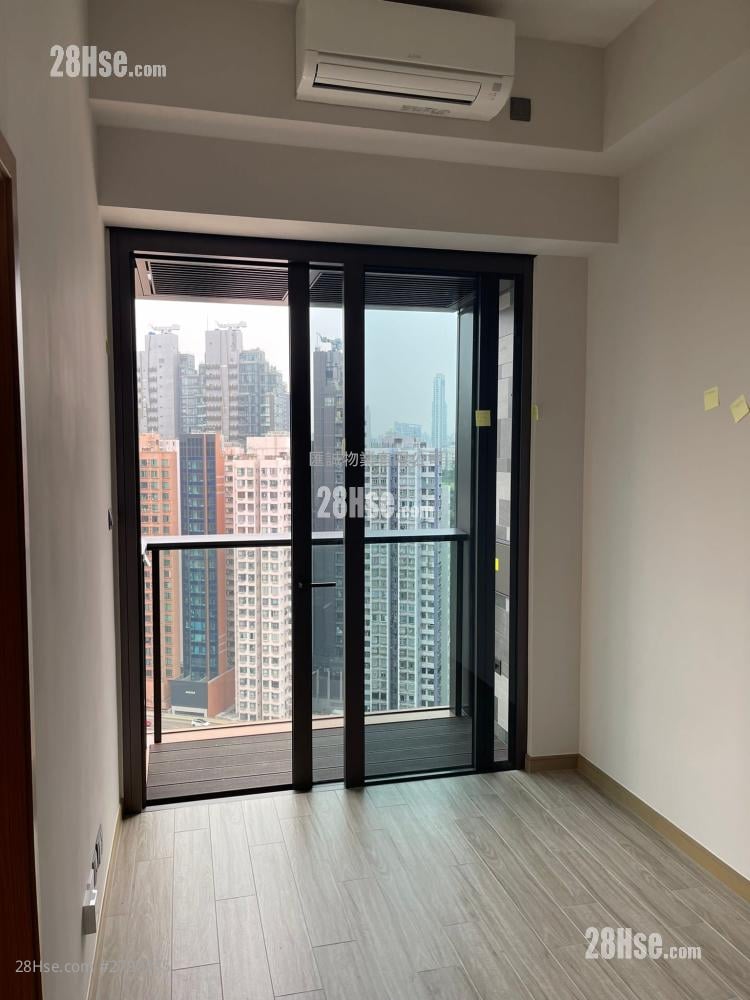 The Vantage Sell 1 Bedroom , 1 Bathroom 268 ft² ( 24.9 m² )