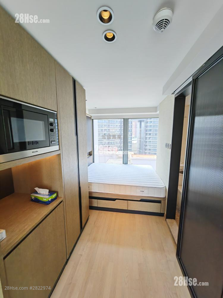 The Paseo Rental Studio , 1 Bathroom 222 ft² ( 20.6 m² )