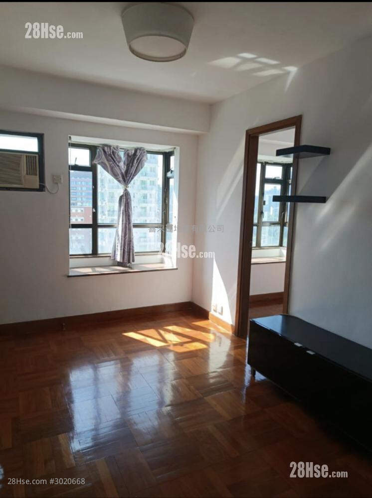 Kui Ga Court Rental 2 Bedrooms , 1 Bathroom 337 ft² ( 31.3 m² )