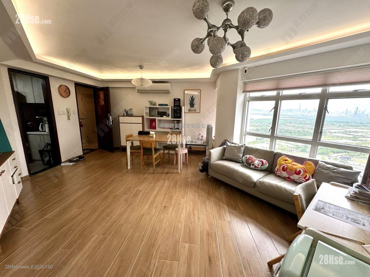 Kingswood Villas Sell 4 bedrooms 986 ft²