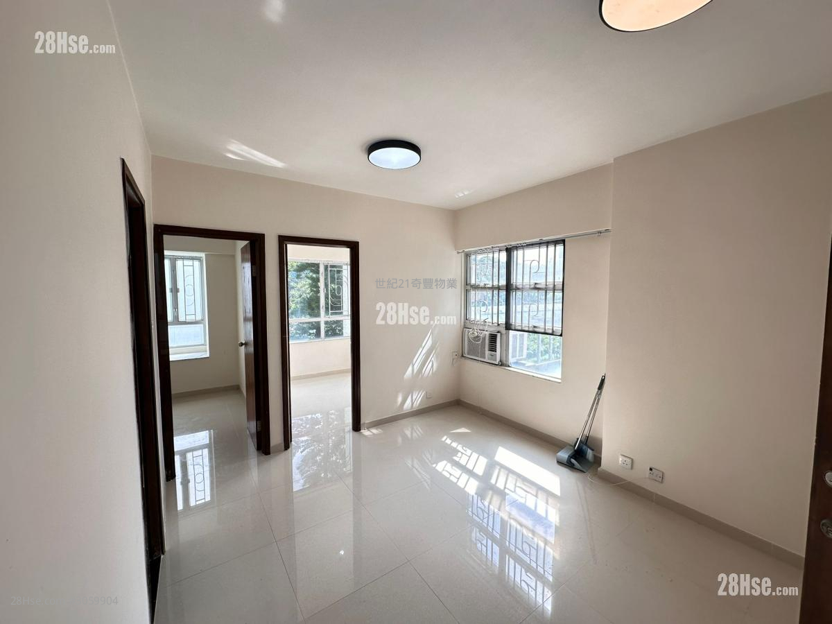 Fanling Centre Sell 2 bedrooms , 1 bathrooms 366 ft²