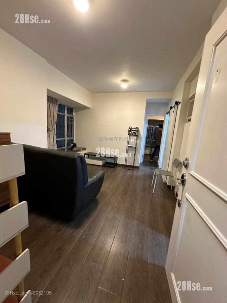 Flora Plaza Rental 2 Bedrooms , 1 Bathroom 370 ft² ( 34.4 m² ) Flora Plaza Rental 2 Bedrooms , 1 Bathroom 370 ft² ( 34.4 m² )