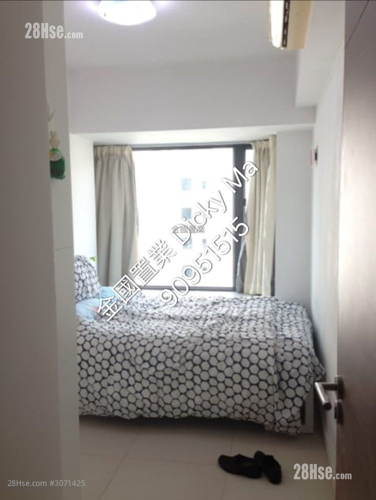 City 18 Rental 2 Bedrooms , 1 Bathroom 429 ft² ( 39.9 m² )