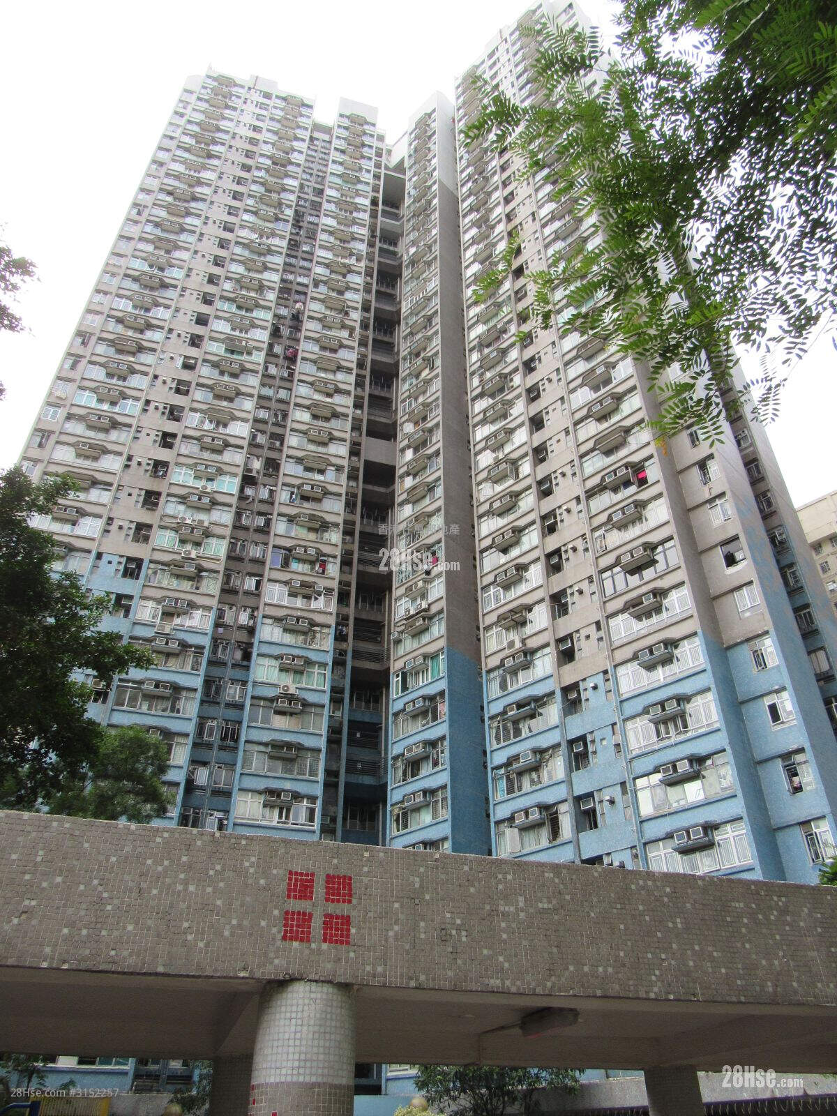 Wah Kwai Estate Sell 2 Bedrooms 376 ft² ( 34.9 m² )