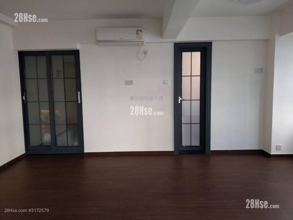 Ho Sing Building Sell 271 ft² ( 25.2 m² )