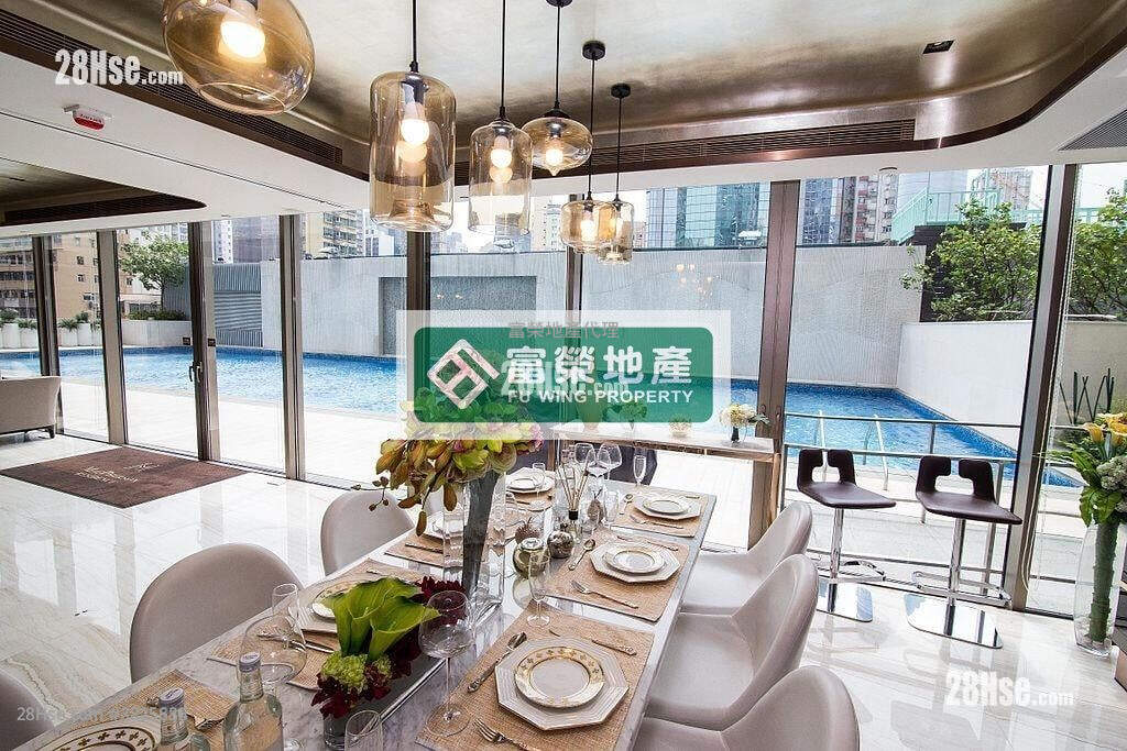 Macpherson Place Sell 2 Bedrooms , 2 Bathrooms 636 ft² ( 59.1 m² )