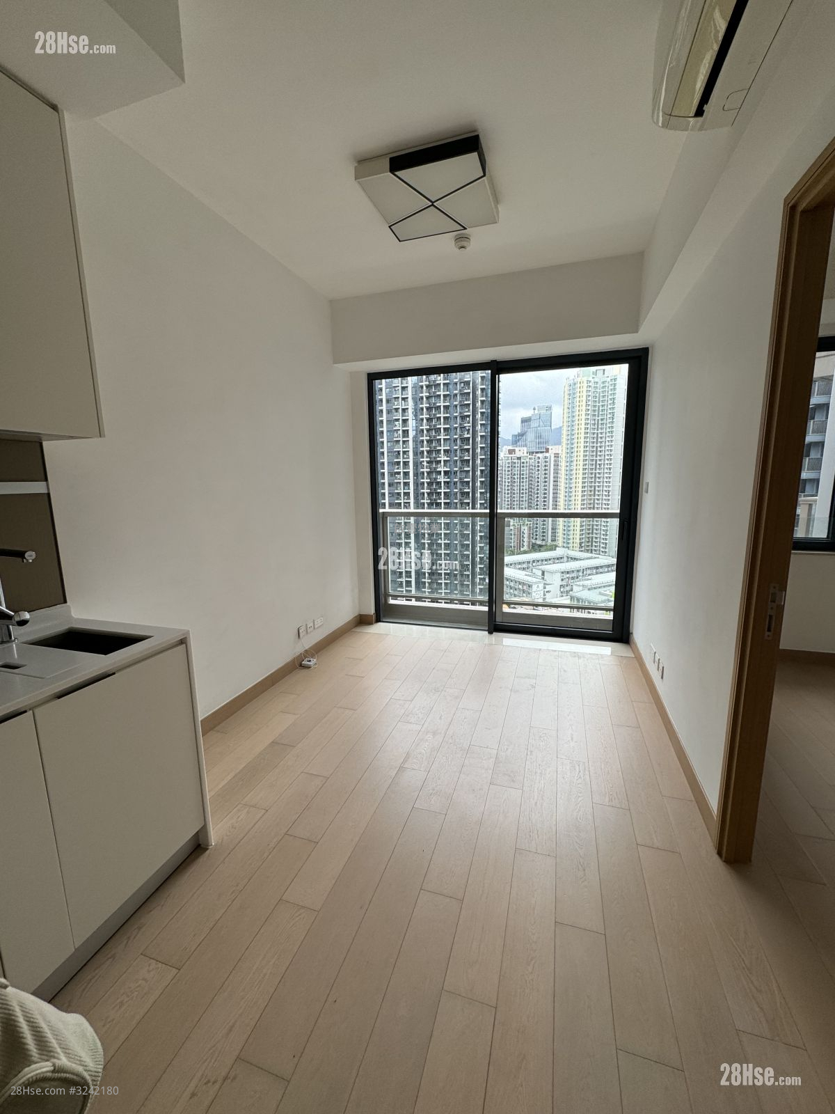 K.city Sell 1 Bedroom 372 ft² ( 34.6 m² )