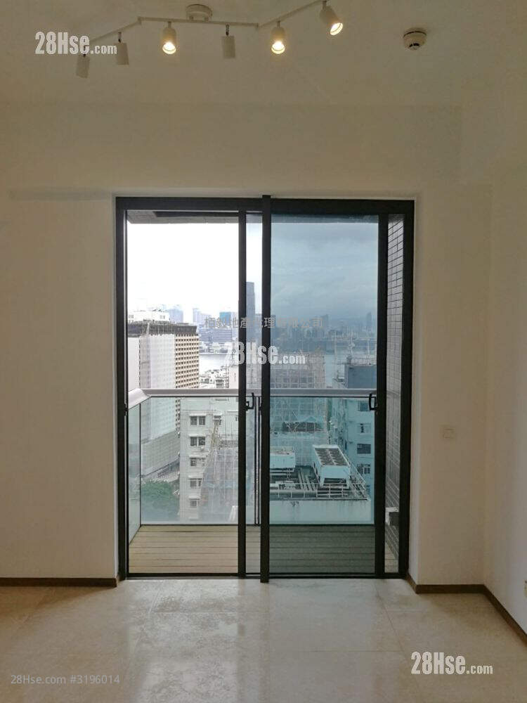 Yoo Residence Rental 1 Bedroom , 1 Bathroom 464 ft² ( 43.1 m² )