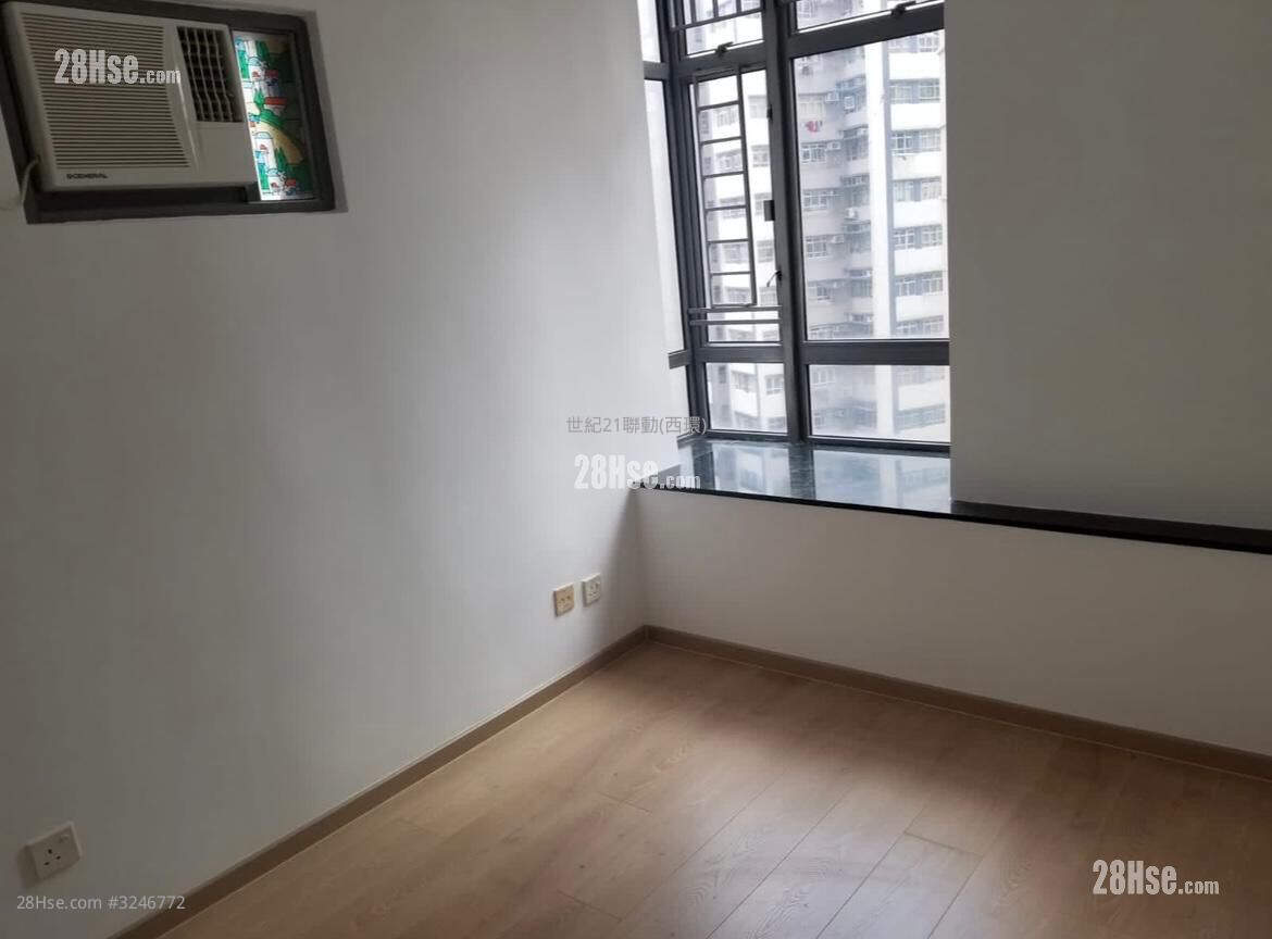 Hollywood Terrace Sell 2 Bedrooms , 1 Bathroom 615 ft² ( 57.1 m² )