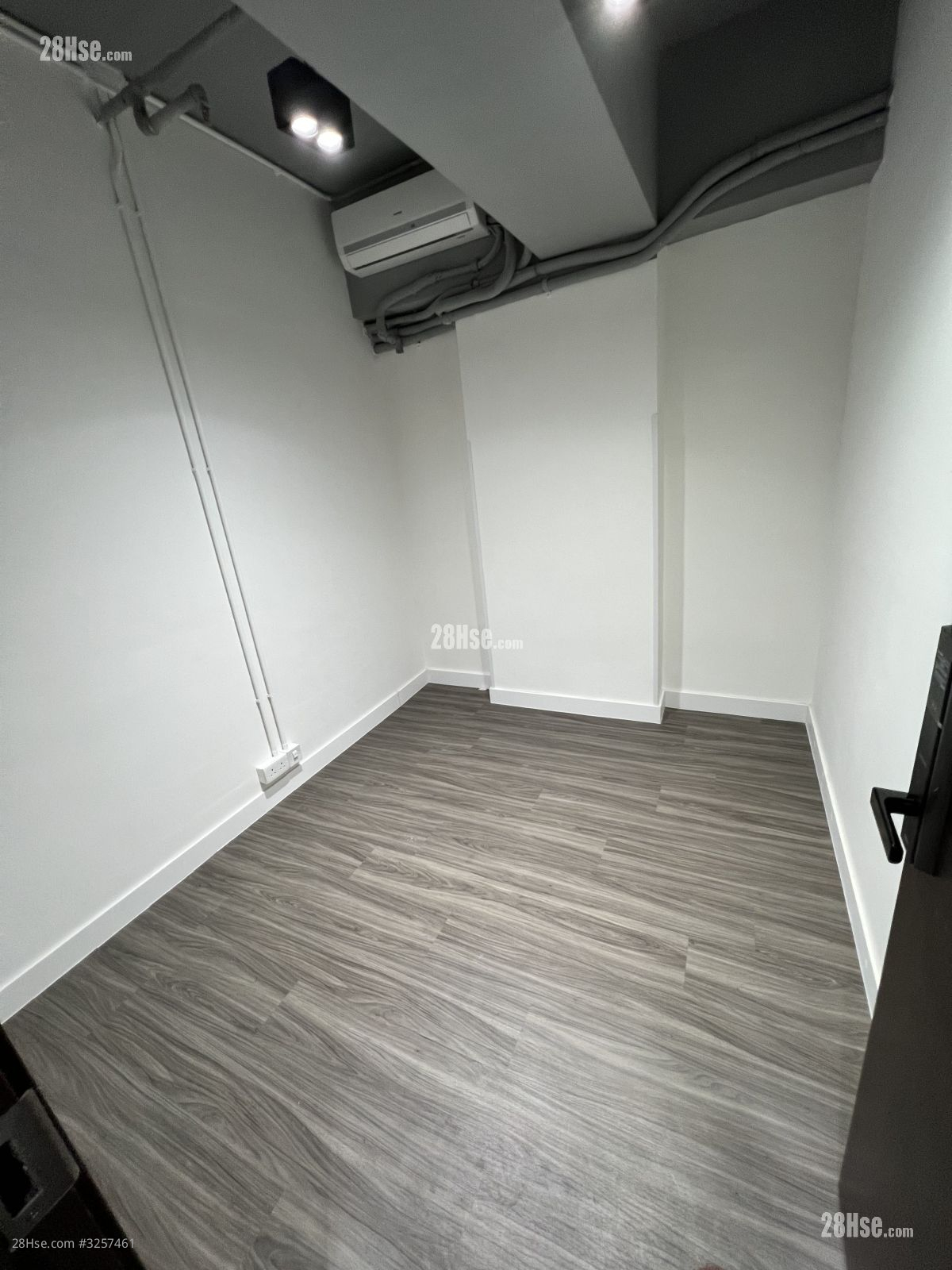 Yuen Shing Industrial Building Rental 1 Bedroom Yuen Shing Industrial Building Rental 1 Bedroom