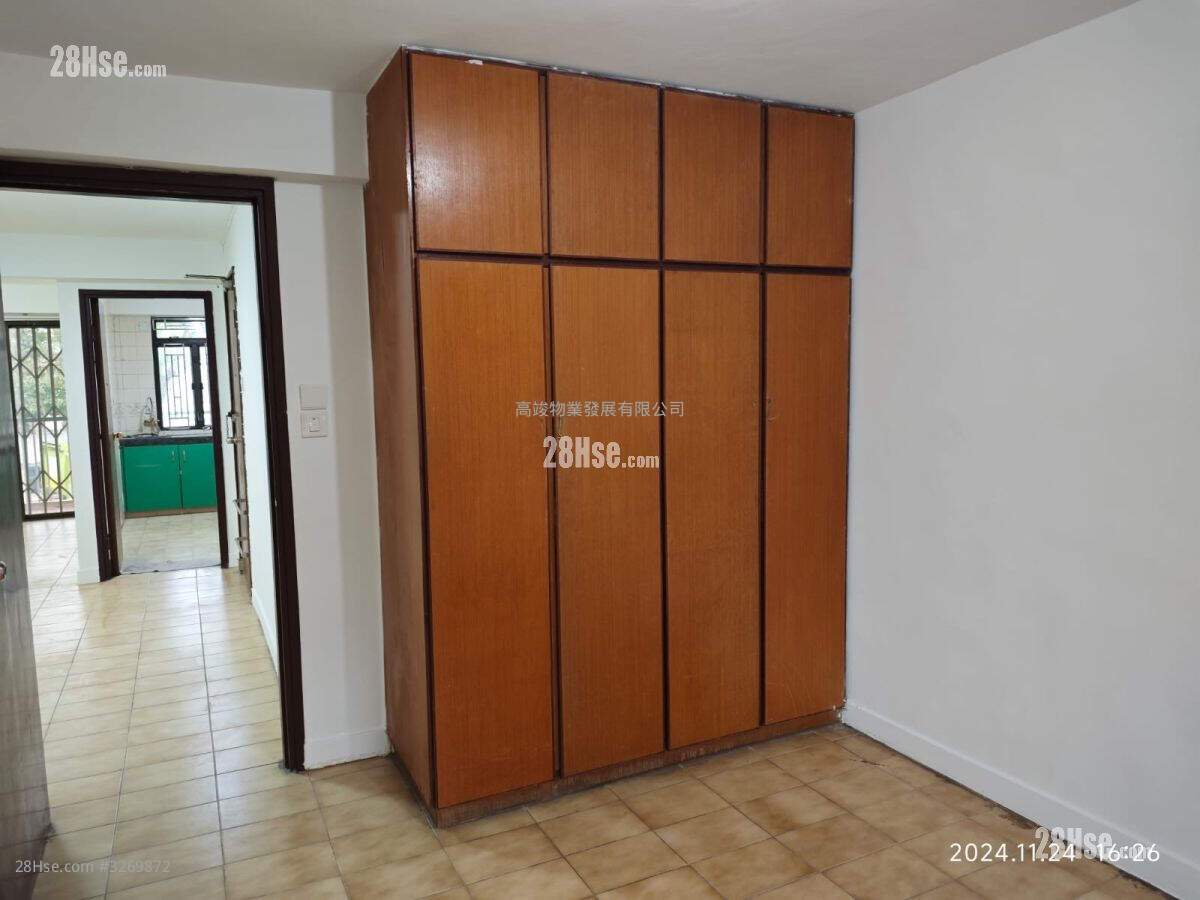 Leung Tin Tsuen Rental 2 Bedrooms , 1 Bathroom 630 ft² ( 58.5 m² )