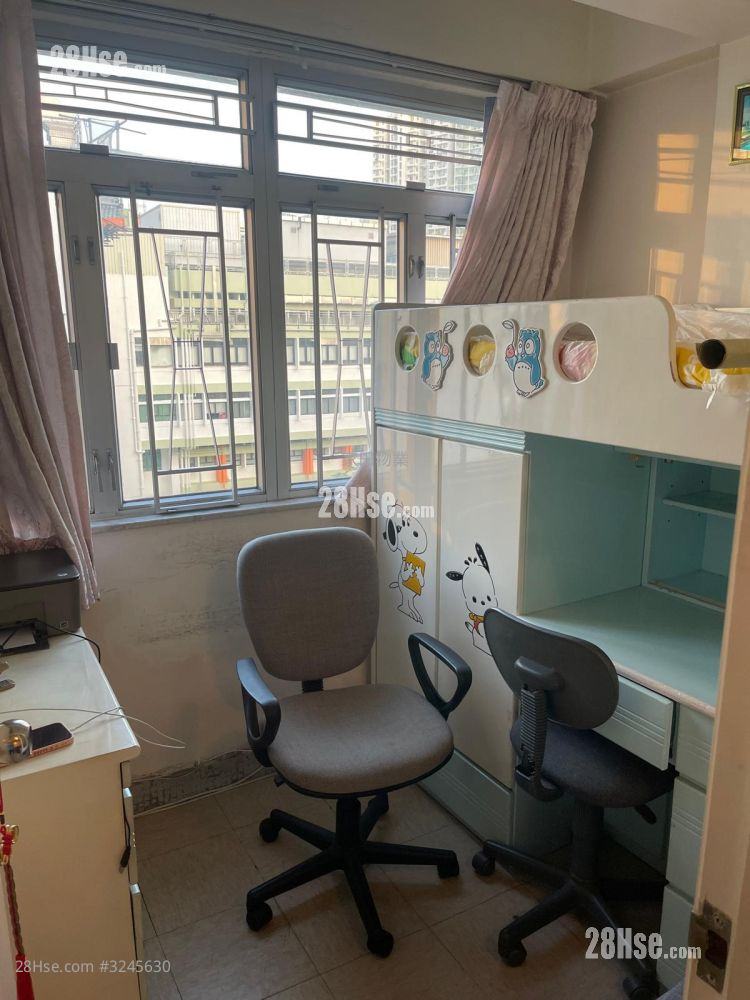 金国大楼 售盘 2 房 , 1 浴室 367 平方尺 ( 34.1 平方米 ) 金国大楼 售盘 2 房 , 1 浴室 367 平方尺 ( 34.1 平方米 )