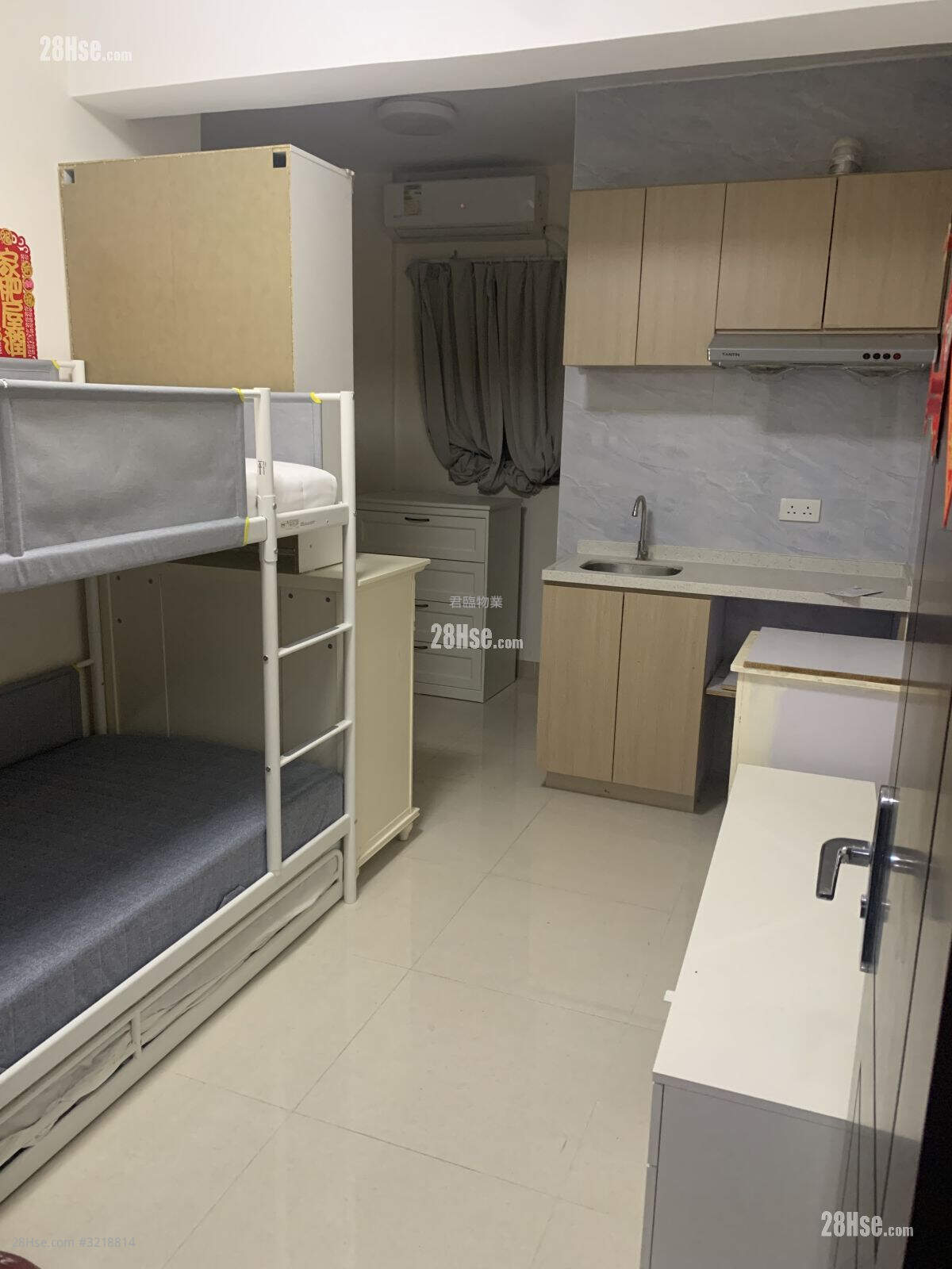 Man Ying Building Rental Studio , 1 Bathroom 180 ft² ( 16.7 m² )