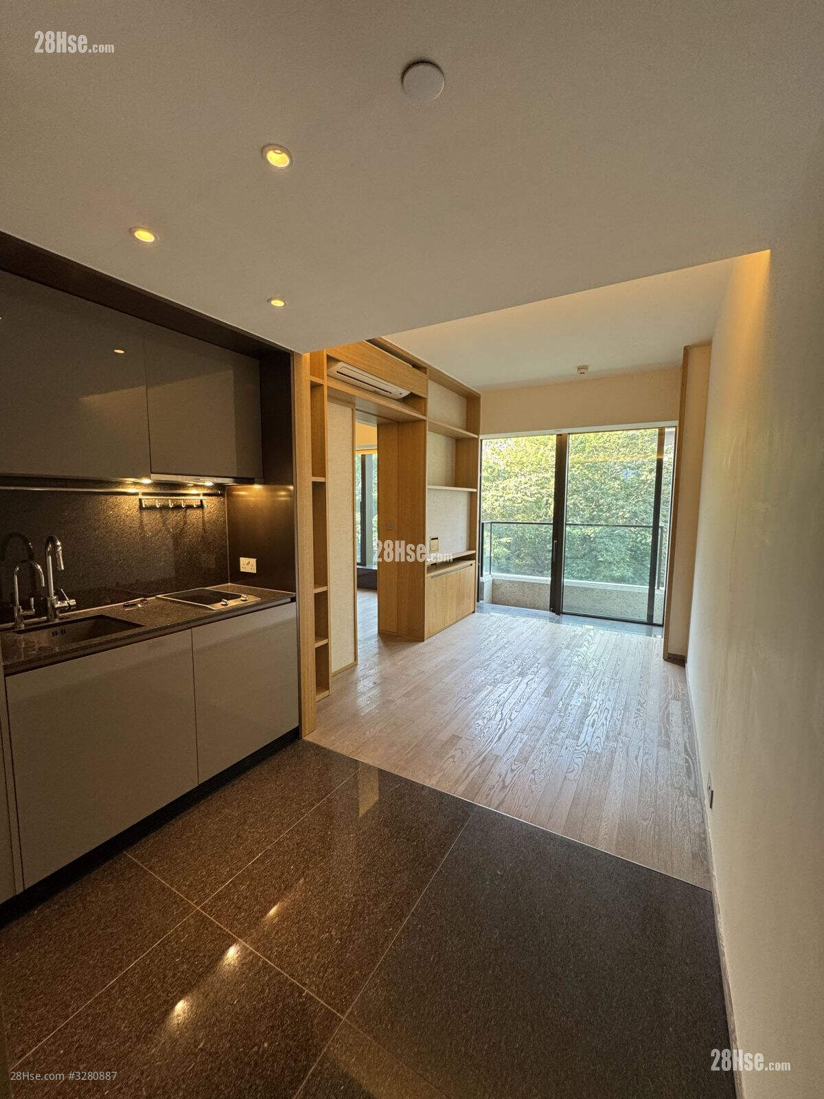 Eight Kwai Fong Happy Valley Rental 1 Bedroom , 1 Bathroom 411 ft² ( 38.2 m² )