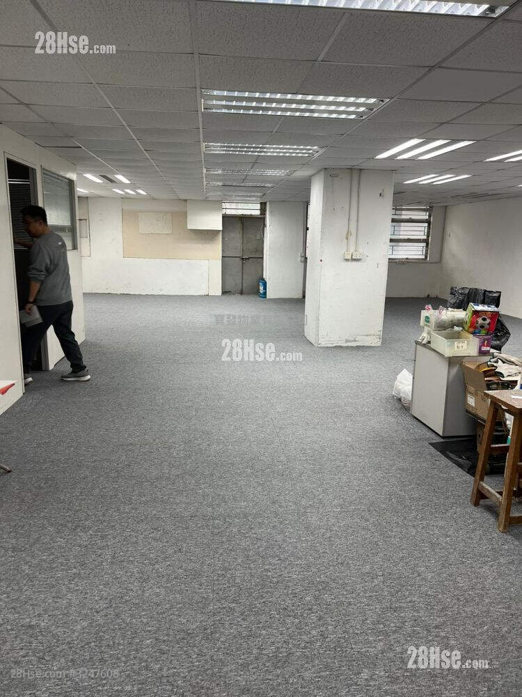 Tuen Mun Industrial Centre Rental 2 Bedrooms , 2 Toilets