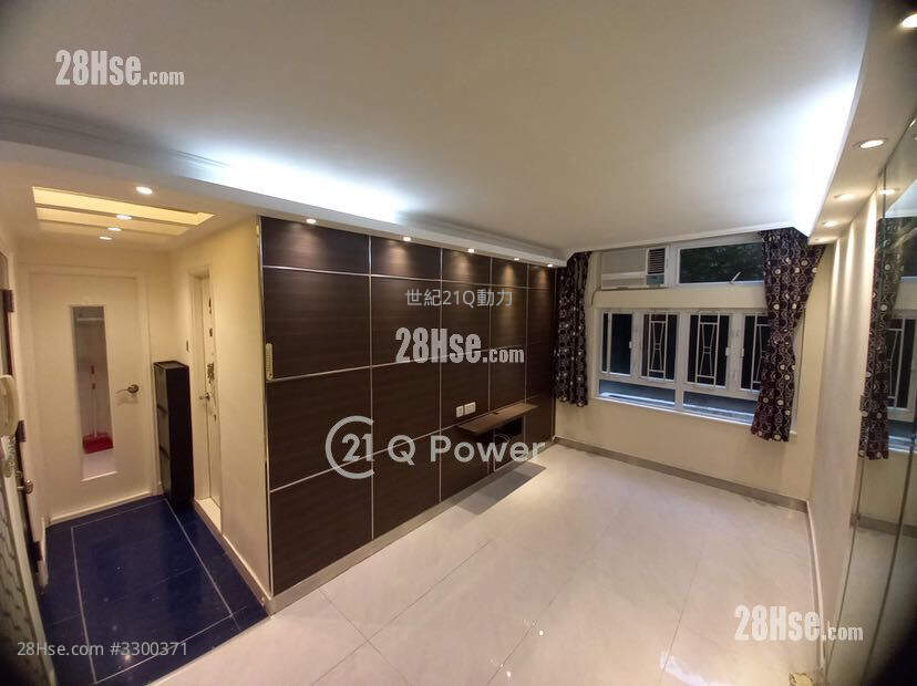 Ka Lung Court Sell 2 Bedrooms , 1 Bathroom 401 ft² ( 37.3 m² )