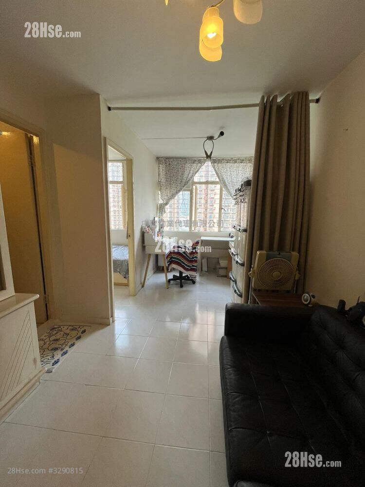 Yiu On Estate Sell 385 ft² ( 35.8 m² )