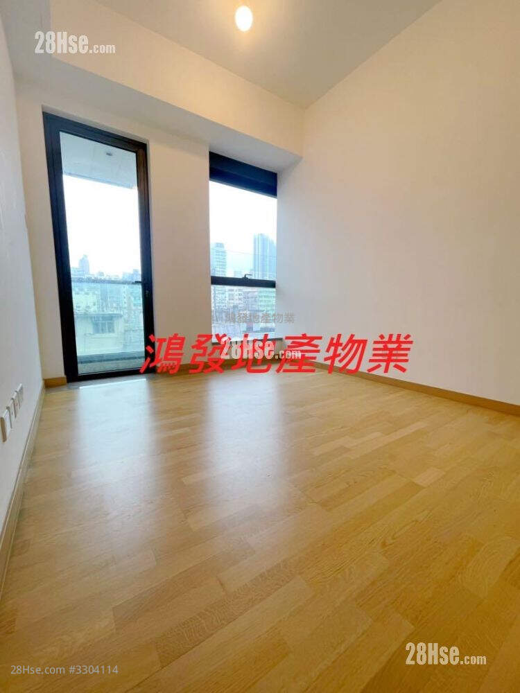 Novi Rental Studio , 1 Bathroom 182 ft² ( 16.9 m² )