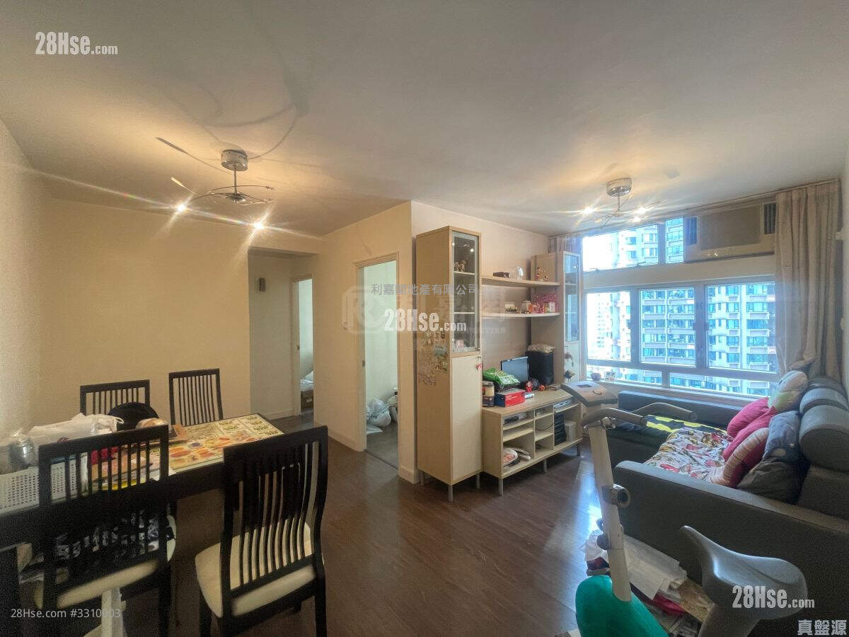 Yan Ming Court Sell 3 Bedrooms 554 ft² ( 51.5 m² )