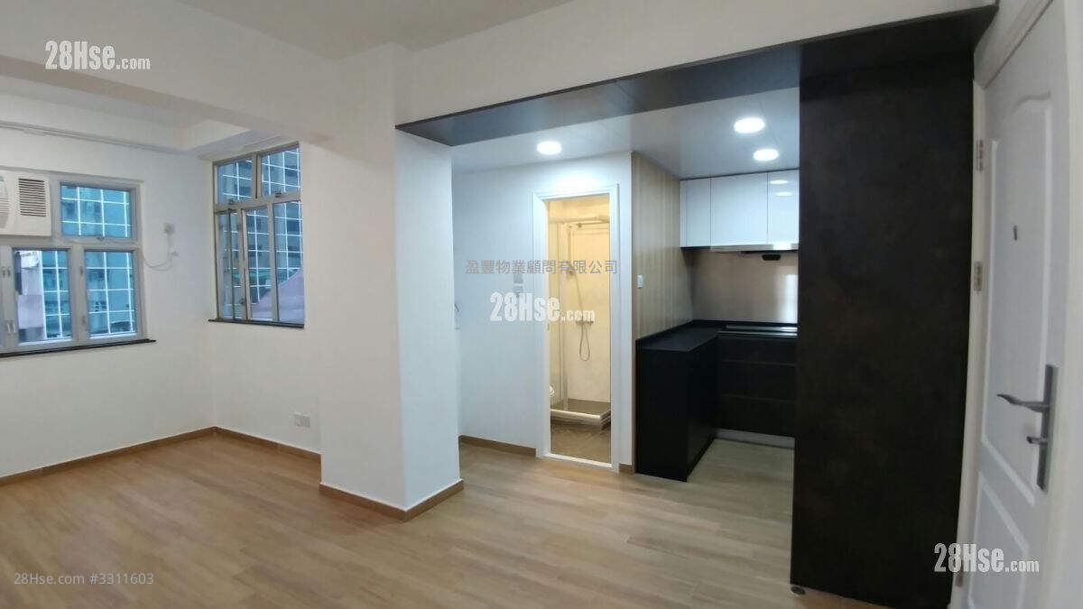 Golden Jubilee House Sell 2 Bedrooms , 1 Bathroom 393 ft² ( 36.5 m² )