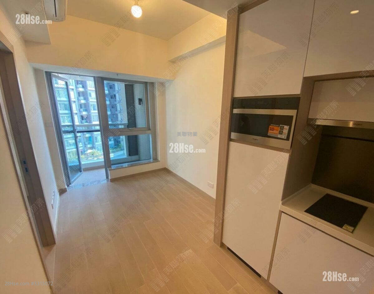 The Parkland Sell 1 Bedroom , 1 Bathroom 303 ft² ( 28.1 m² )