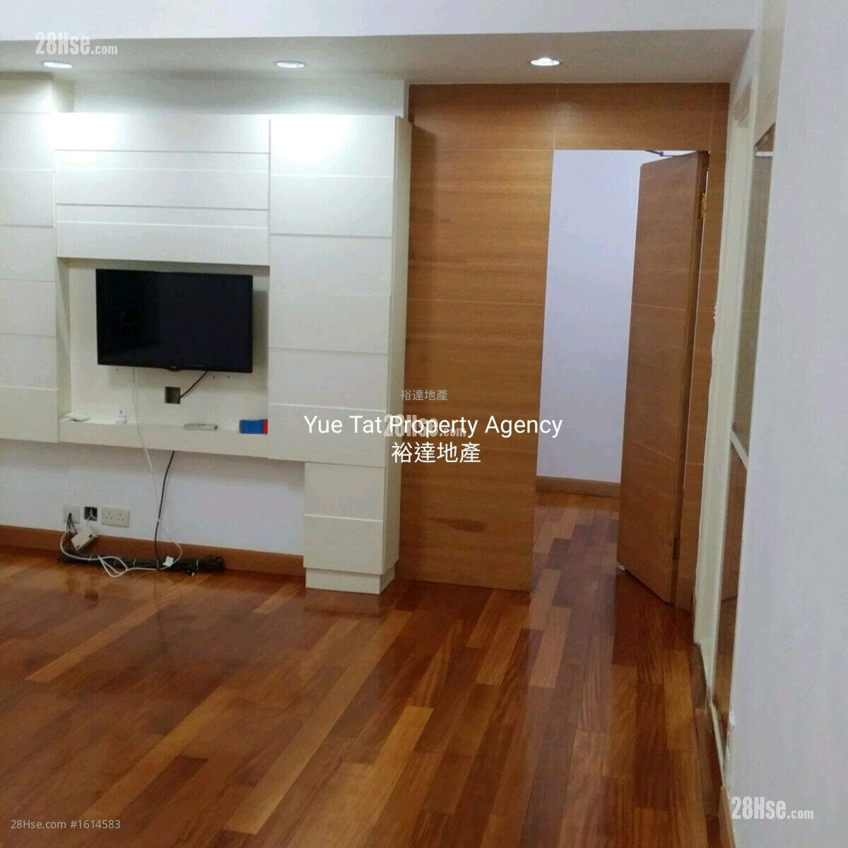 Hoi Kwong Court Sell 2 Bedrooms 469 ft² ( 43.6 m² )