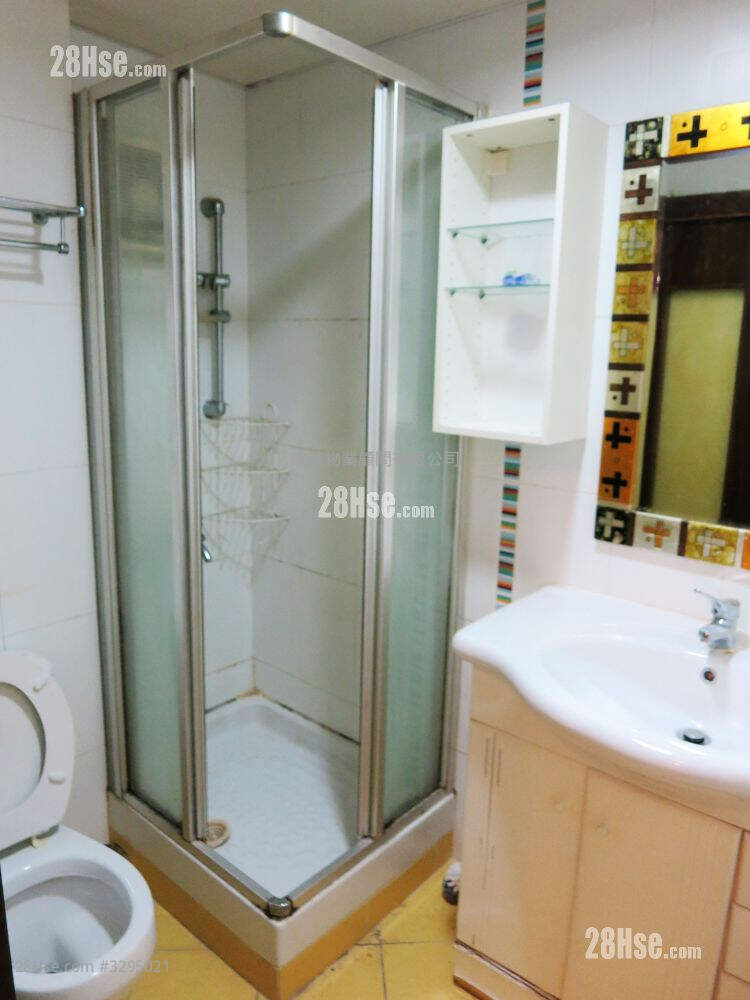 Hong Wah Court Rental 1 Bedroom , 1 Bathroom 355 ft² ( 33.0 m² )