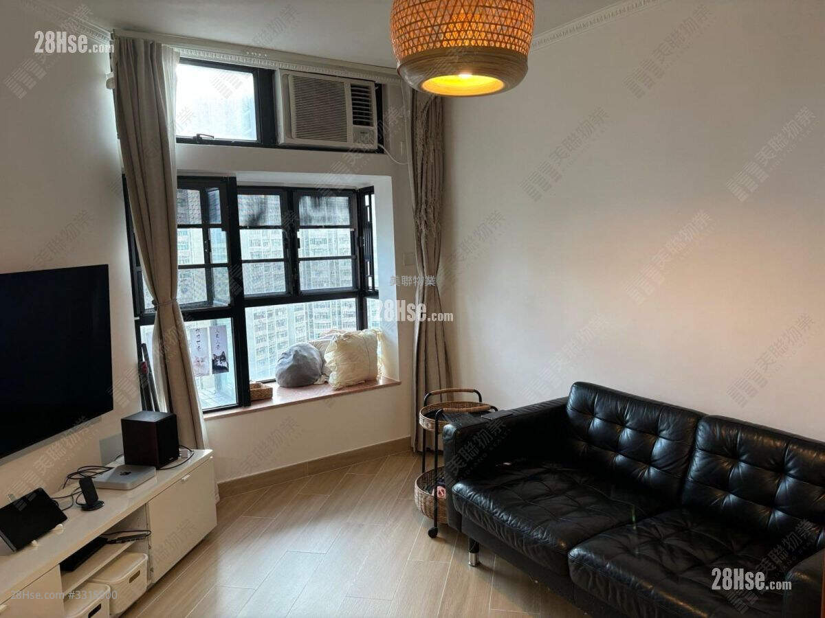 Park Belvedere Sell 2 Bedrooms , 1 Bathroom 475 ft² ( 44.1 m² )