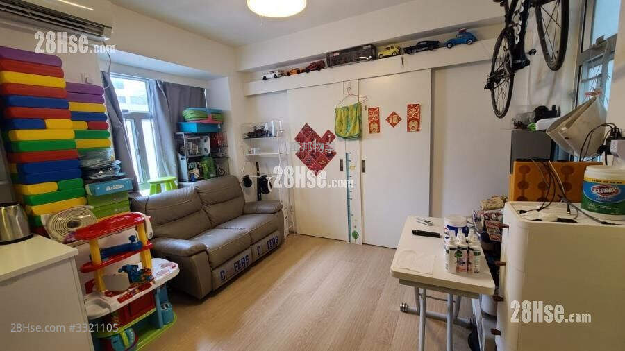 Tony Court Rental 2 Bedrooms , 1 Bathroom 337 ft² ( 31.3 m² )