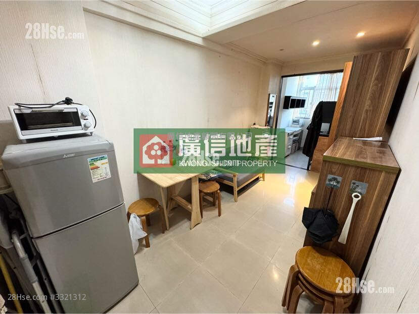 Wah Tak Building Sell 1 Bedroom , 1 Bathroom 241 ft² ( 22.4 m² )