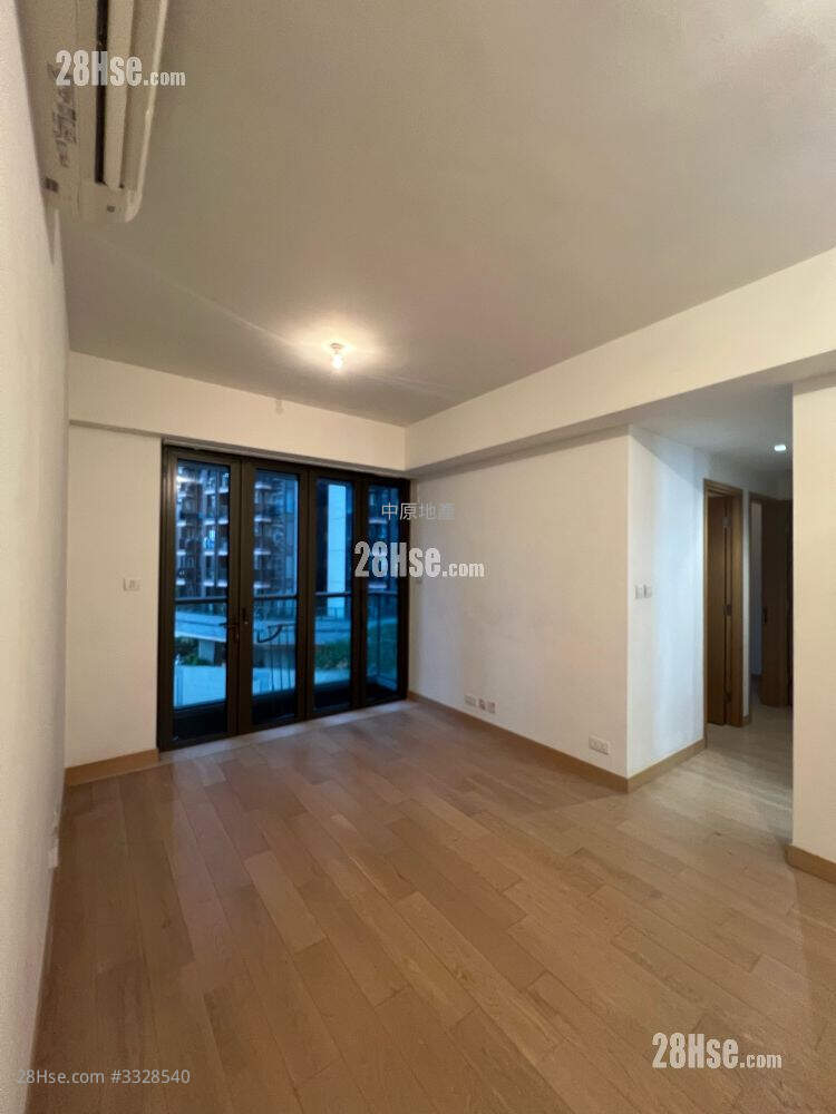 One Homantin Sell 3 Bedrooms 730 ft² ( 67.8 m² )