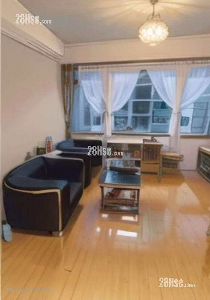 Tak Wai Mansion Sell 3 Bedrooms 727 ft² ( 67.5 m² )