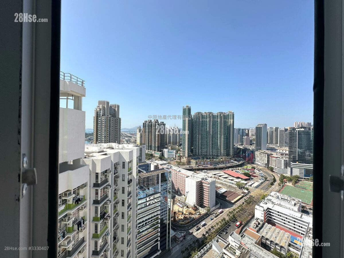 Lai Tsui Court Sell 2 Bedrooms , 1 Bathroom 448 ft² ( 41.6 m² )