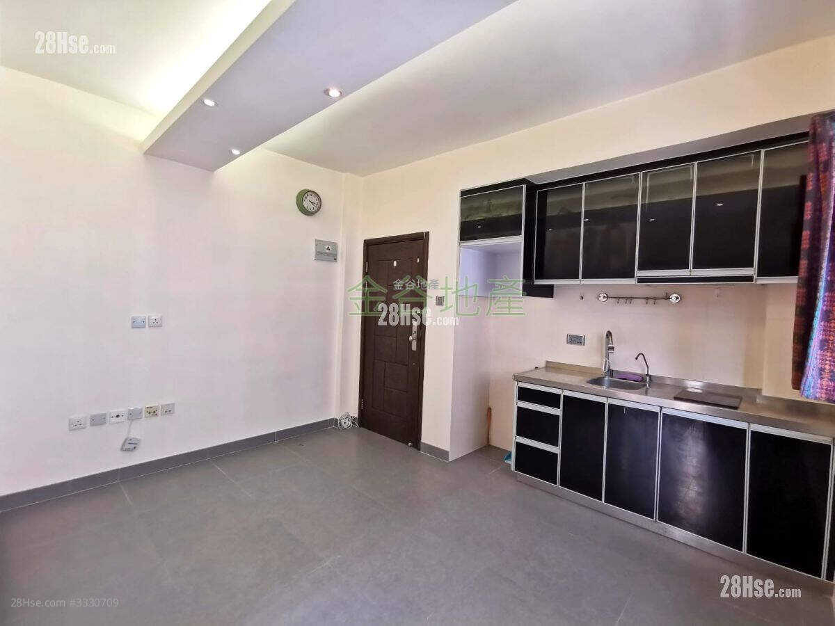 Kin Yip Building Sell 1 Bedroom , 1 Bathroom 257 ft² ( 23.9 m² )