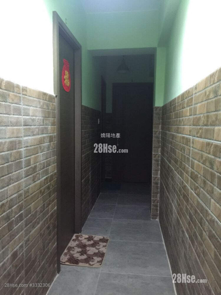 Cheong Tai Building Sell 3 Bedrooms , 3 Bathrooms 422 ft² ( 39.2 m² )