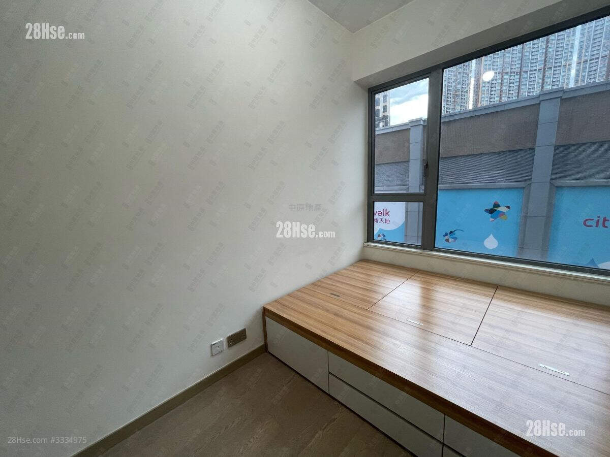 Aurora Rental 1 Bedroom , 1 Bathroom 288 ft² ( 26.8 m² )