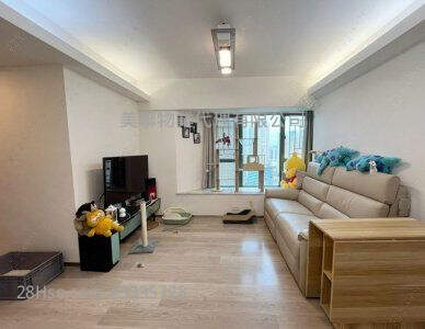 Island Harbourview Sell 3 Bedrooms 605 ft² ( 56.2 m² )