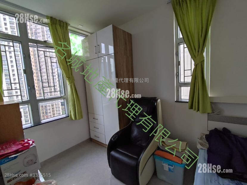 Mei Ying Court Sell 2 Bedrooms , 1 Bathroom 450 ft² ( 41.8 m² )